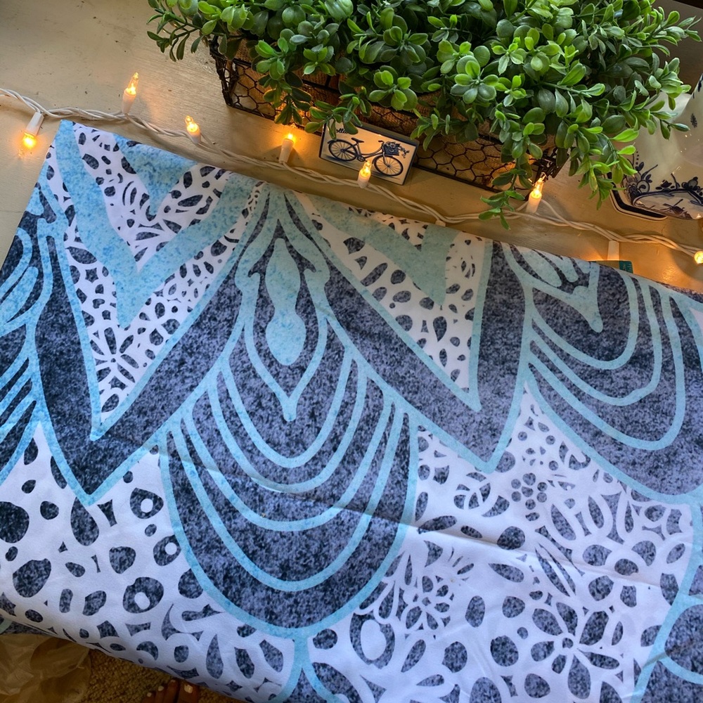 Tapestry - Picture 4 of 4